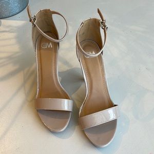 C&M flex high heels size 8